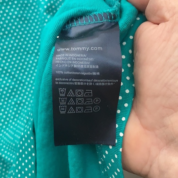 FINAL MARKDOWN Ladies Tommy Hilfiger t shirt large - Picture 4 of 4